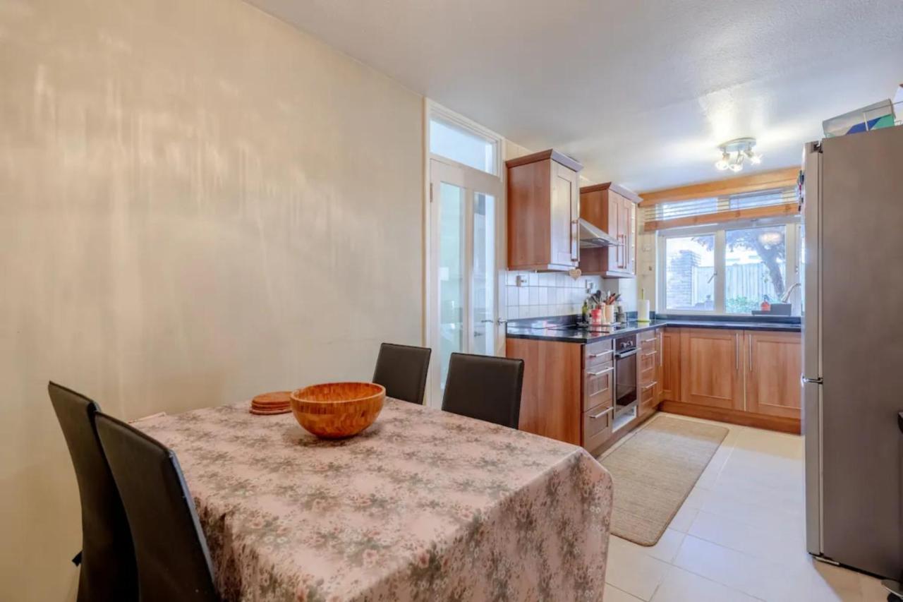 Lovely 3bd Family With Garden - Richmond! Londra