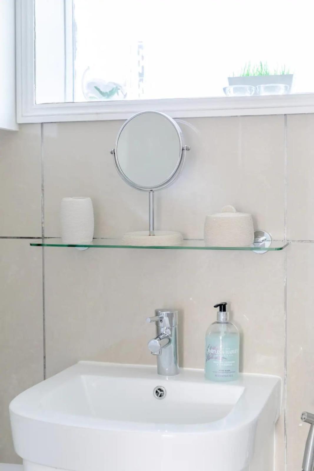 Lovely 3bd Family With Garden - Richmond!